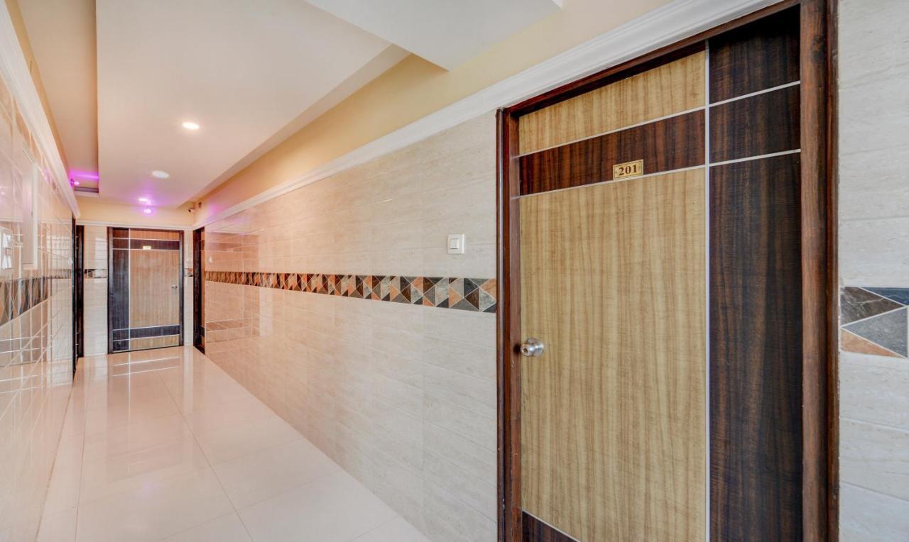 Madrasi Airport Hotel - Saibala Τσενάι Εξωτερικό φωτογραφία