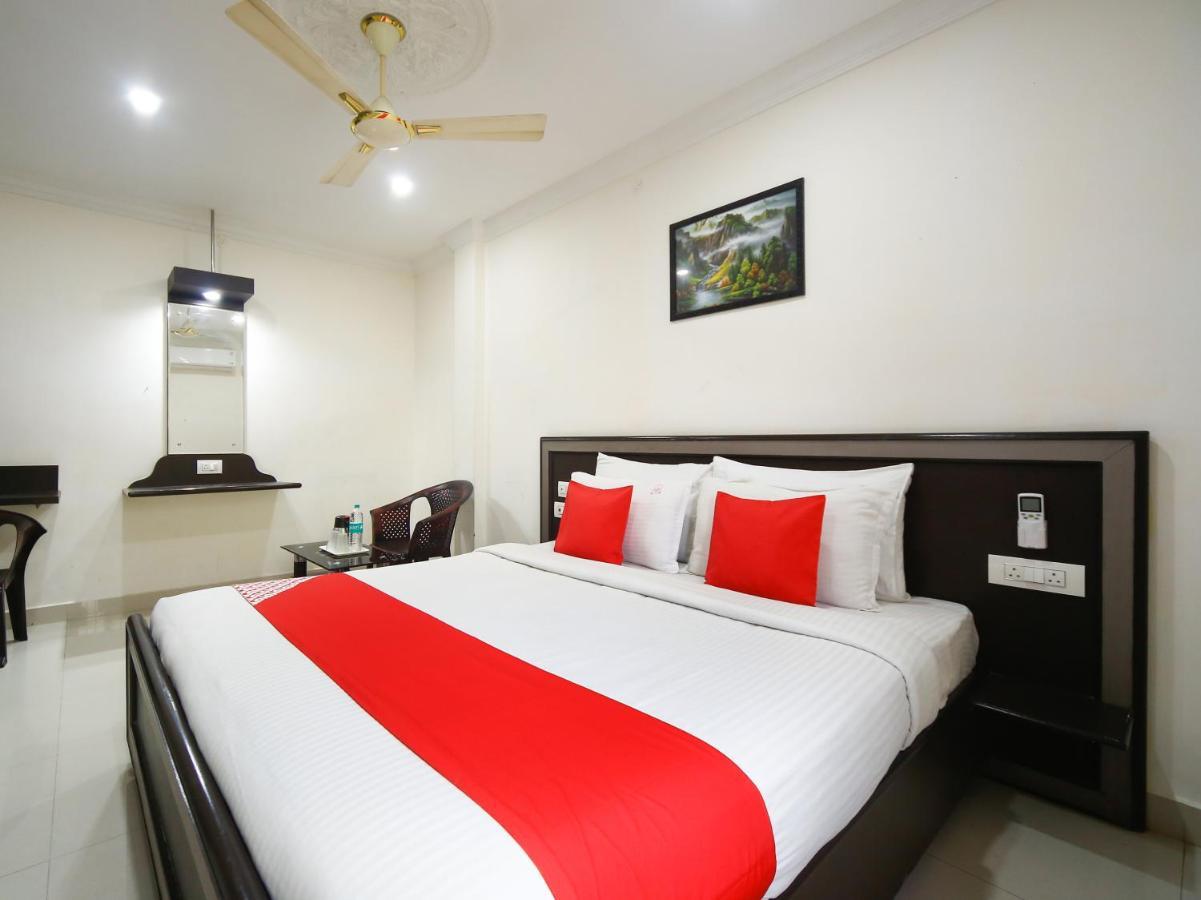 Madrasi Airport Hotel - Saibala Τσενάι Εξωτερικό φωτογραφία