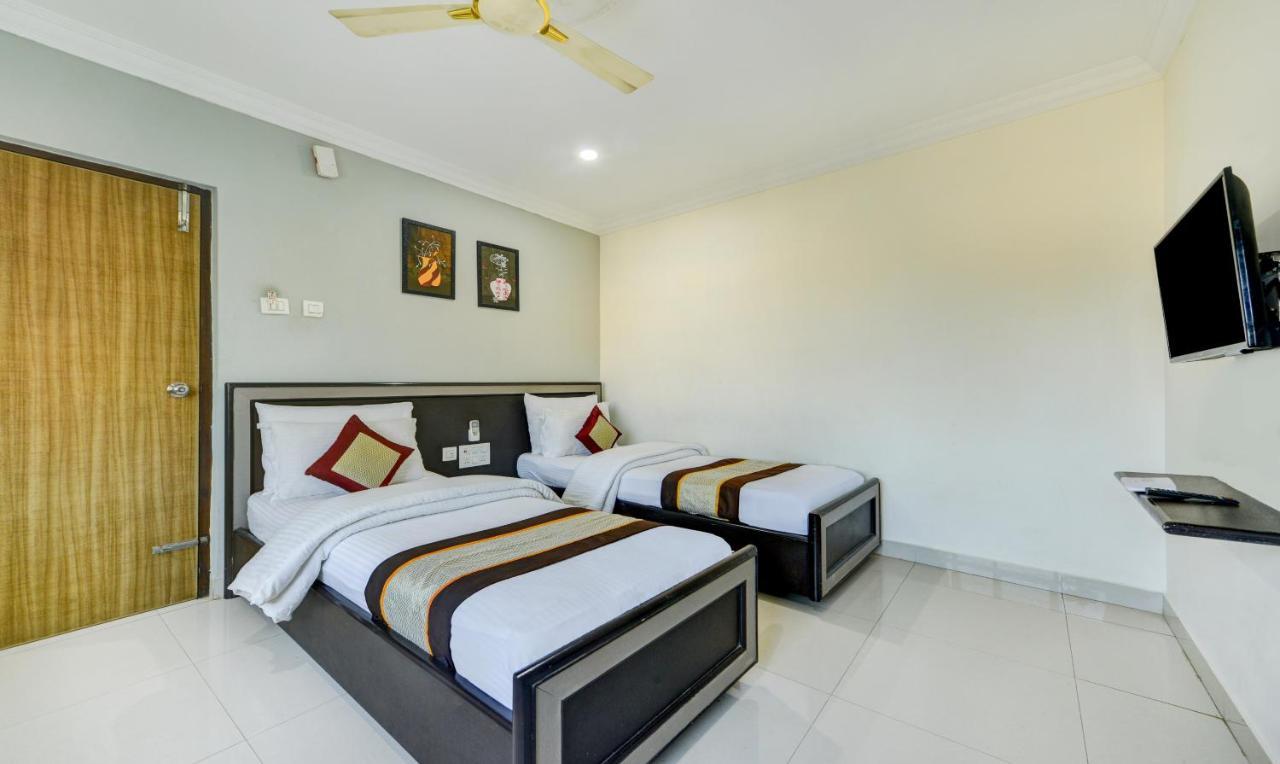 Madrasi Airport Hotel - Saibala Τσενάι Εξωτερικό φωτογραφία