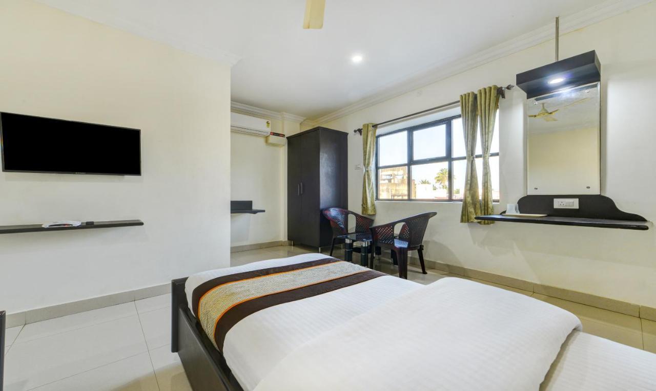 Madrasi Airport Hotel - Saibala Τσενάι Εξωτερικό φωτογραφία