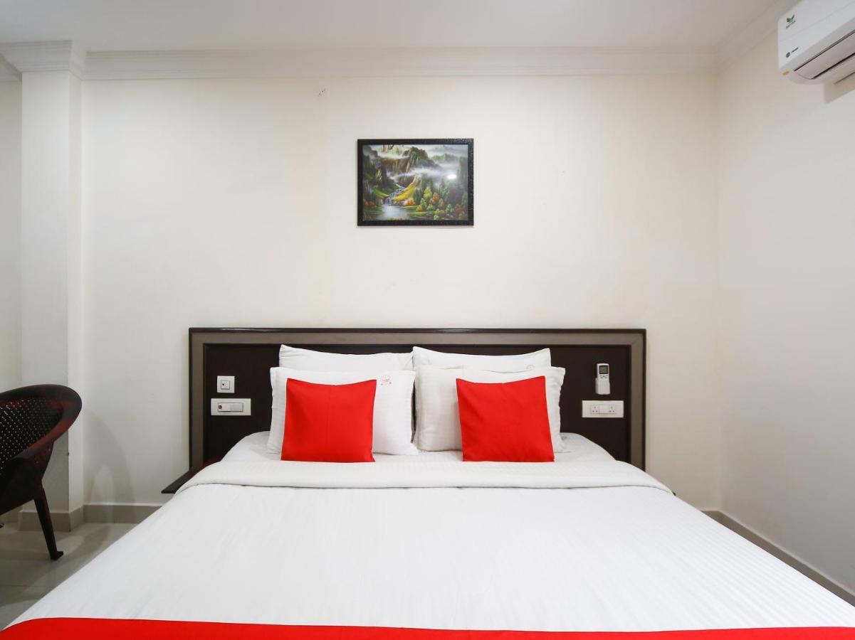Madrasi Airport Hotel - Saibala Τσενάι Εξωτερικό φωτογραφία
